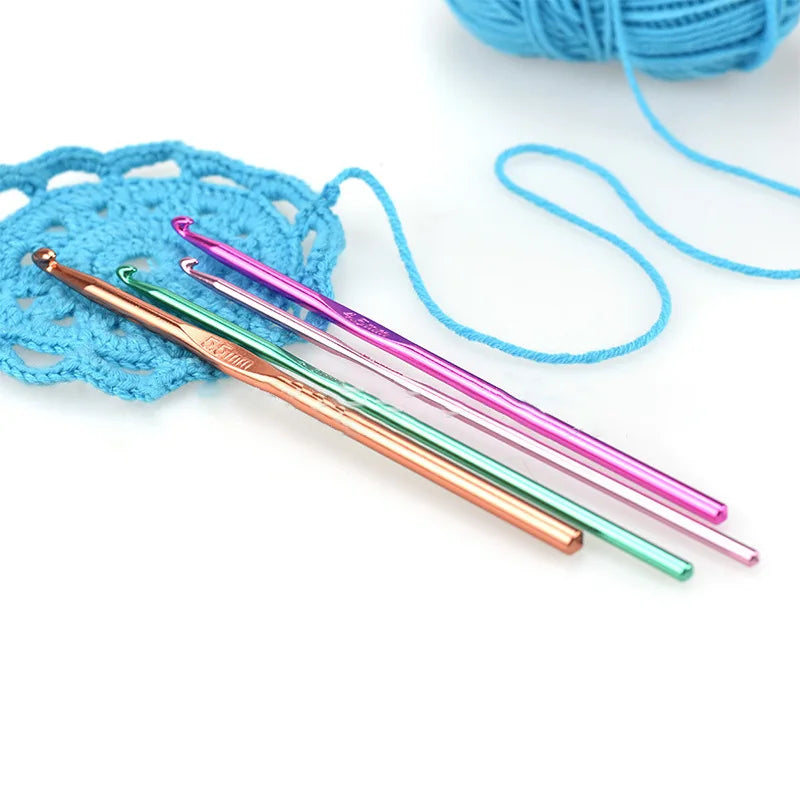 Muliti-Type Crochet Hooks Set Kit for Beginners Knitting Needles Multi Size Mix Tools Creative Crafts Essential DIY Weaving