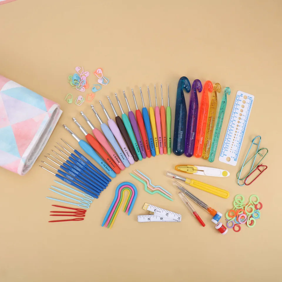 118pcs Crochet Hooks Sets, Ergonomic Crochet Hooks Kits with Storage Bag and Crochets Needle Accessories, DIY Crochets Needles Kit for Beginners and Experienced Crochet Hook Lovers